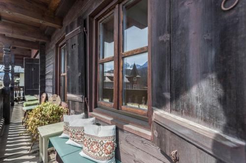 高级一卧室带阳台公寓