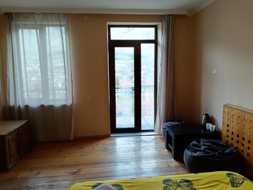 家庭套房 - 带阳台