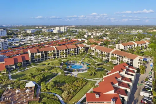 Siesta Dunes 1st Floor Beach Retreat