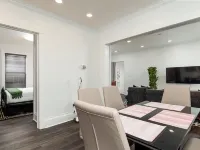 3 miles to B Ball, 5 min walk to Downtown! Stocked Kitchen, AC, WiFi, W/D فنادق في أونيونتا