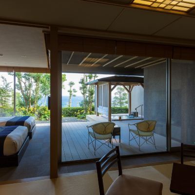 和洋折衷スタイルプレジデンシャルオーシャンビュープレジデンシャルスイートルーム(禁煙) 御宿 The Earth クーポン