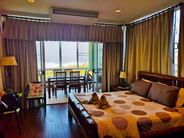 ห้องดีลักซ์ บี(เตียงคิงไซส์)