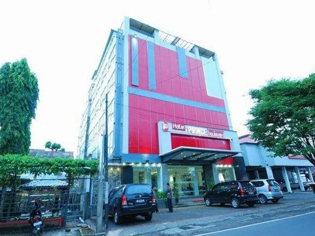 Hotel Prince Boulevard - Manado