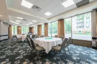 Holiday Inn Express EDMONTON DOWNTOWN by IHG