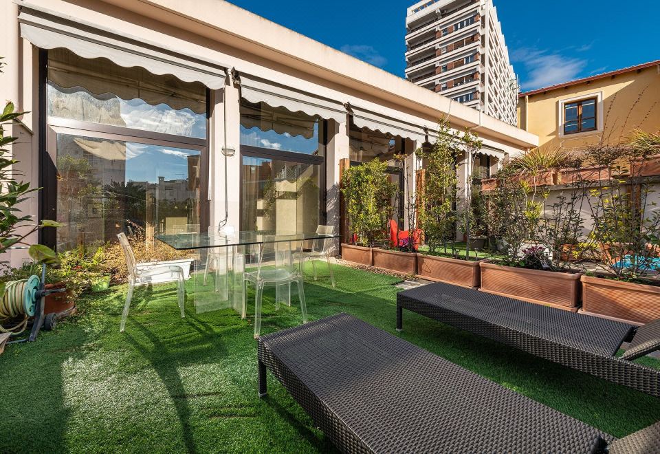 Hotel Snob Luxury Suite, Exterior, Garden