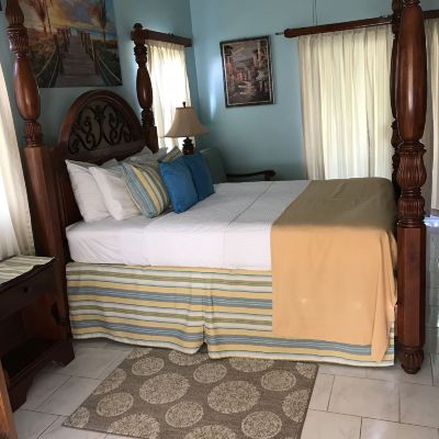 One-Bedroom Apartment with Kitchen Rayon Hotel Promo Code