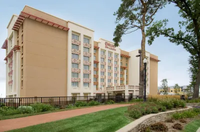 Drury Inn & Suites West des Moines Hoteles en 