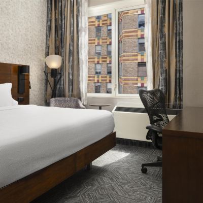 King Mobil Accessible Roll in Shower Hilton Garden Inn New York/Midtown Park Avenue Promo Code