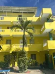 Coco Hotel Hotele w: 
