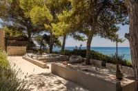Home by the Sea Hotels in 
