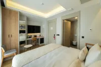 ALVES HOTEL IZMIR Hotele w: 