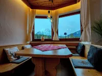 Schickster Sky Lodge Und Chalet Rossi Hotels in Leutasch