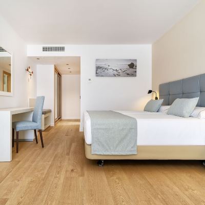 Standard Room Hotel Las Costas Promo Code