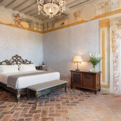 Master Suite Alessandri Villa Petriolo Promo Code
