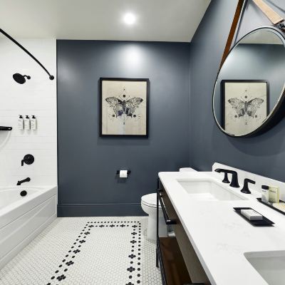 King Room with River View The Grady Promo Code