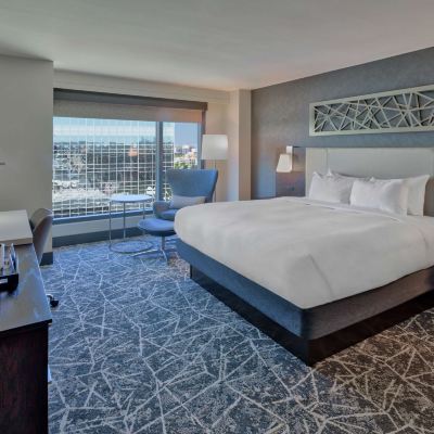 King Room with Partial River View Hilton Norfolk the Main Promo Code