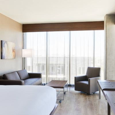 Corner King Room with City View and Sofa Bed