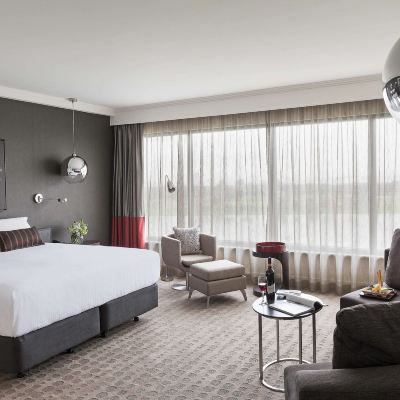 Executive Room with Lakeview Pullman Melbourne Albert Park Promo Code