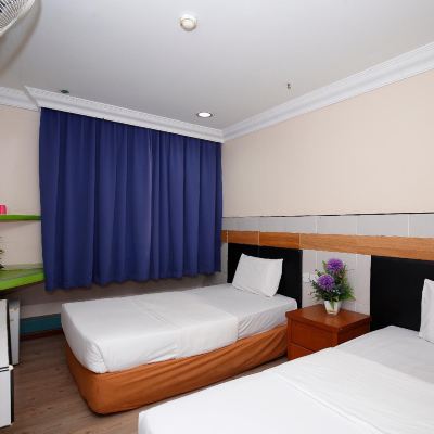 Bilik Twin Asas Kupon Cosy Inn