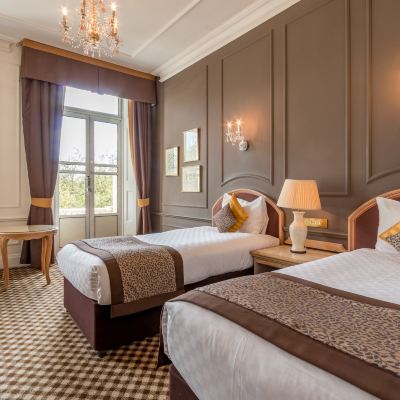 Deluxe Twin Room Thistle London Hyde Park Lancaster Gate Promo Code