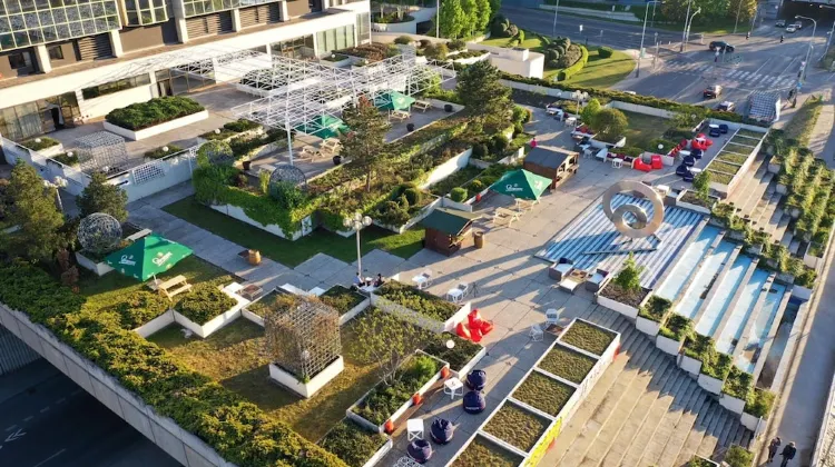 ヒルトン プラハ 外観