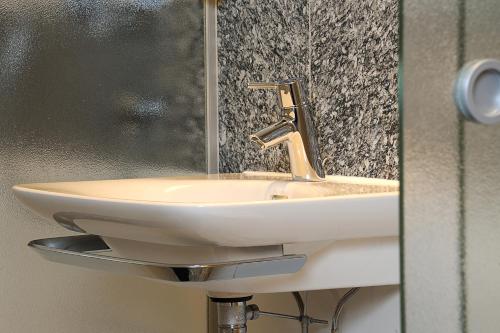 一卧室公寓（带阳台）