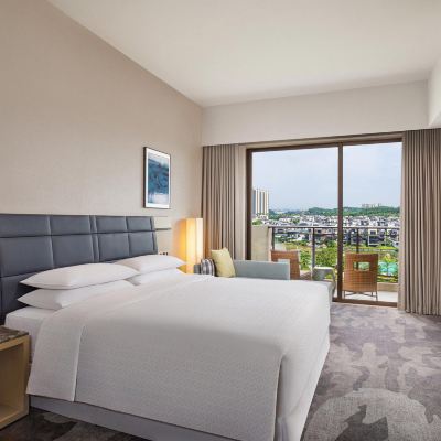 雲景泡池露台大床房 鶴山方圓福朋喜來登酒店優惠