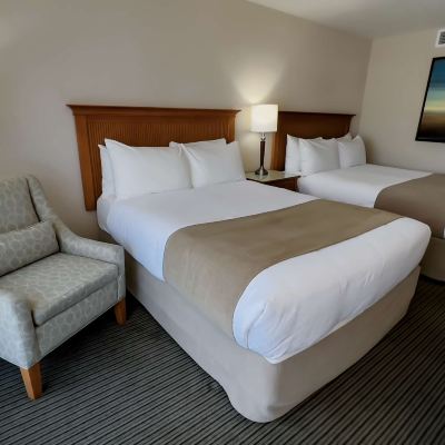 Coast Premium Two Queens Coast Capri Hotel Promo Code