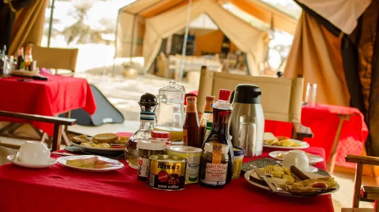 Mawe Luxury Tented Camp 食事・レストラン