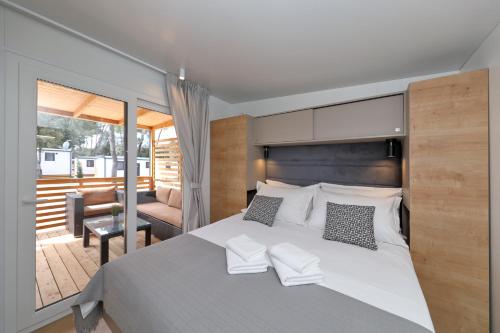 Mobile Home Golden De Lux