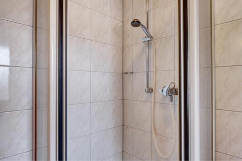 高级一卧室带阳台公寓