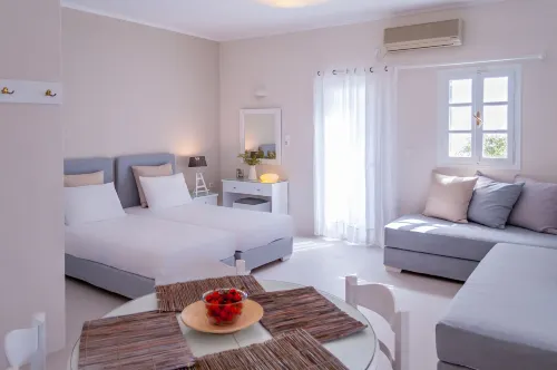 Milos Bay Suites