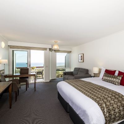 Ocean View Room (Located A Short Scenic Walk/Drive From The Main Building)