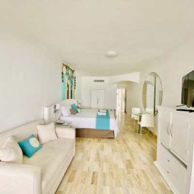 Studio Suite Cyan Cancun Resort & Spa Promo Code