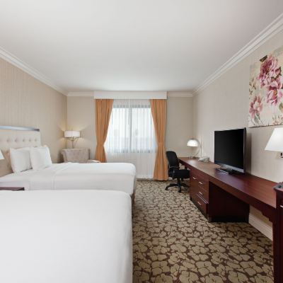 甄選客房， 雙大床， 生活區 艾爾蒙特假日酒店 - 洛杉磯優惠