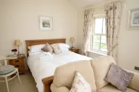 Abhainn Ri Farmhouse Hotels in 
