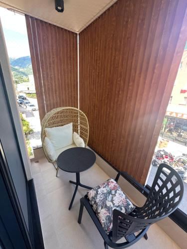 侧面海景豪华双人房