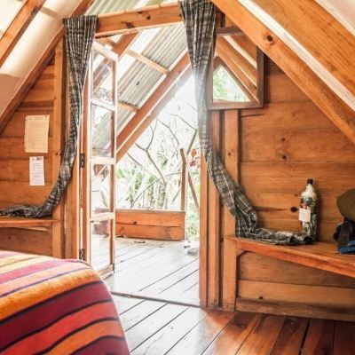 Basic Suite, 1 Double Bed, Balcony La Iguana Perdida - Hostel Promo Code
