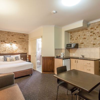 Standard Motel Room Highlander Motor Inn Promo Code