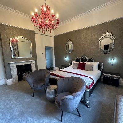 Large Executive Room Derby Manor Promo Code