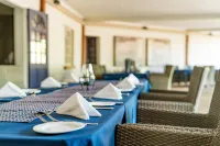 Damara Mopane Lodge Hotel di 