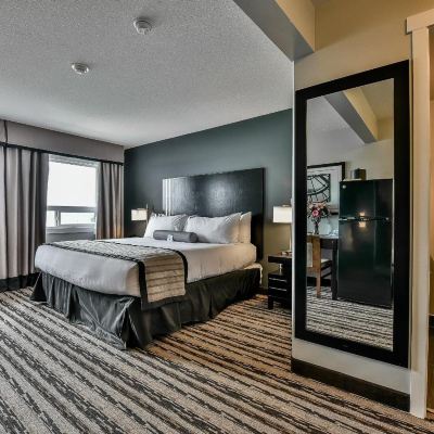 Standard Queen Room The View Hotel Promo Code