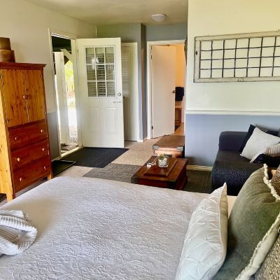 Room, 1 Queen Bed, Jetted Tub, Ocean View Quarrystone House B&B Promo Code
