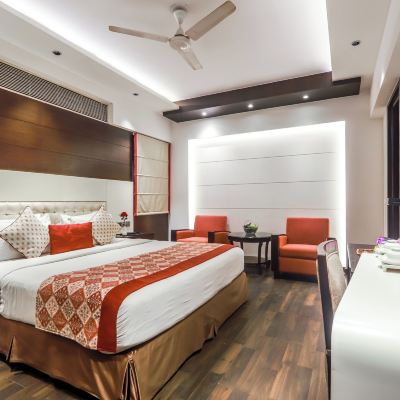 Executive King Accessible Room Grand Godwin Promo Code