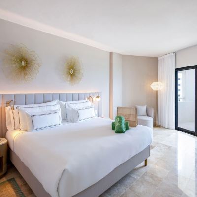 The Level Suite Ocean View