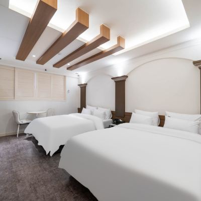 Premium Twin Room Hotel May Promo Code