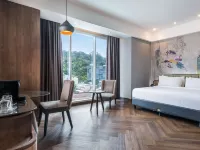 Mercure Jayapura Hotels in 