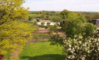 Gites de Montvaltin - Housity