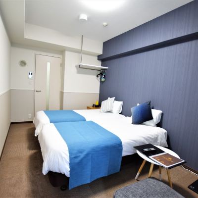 [704 803 903] Deluxe Blue Twin / 22 Sqm River View ランドーホテル福岡 クーポン