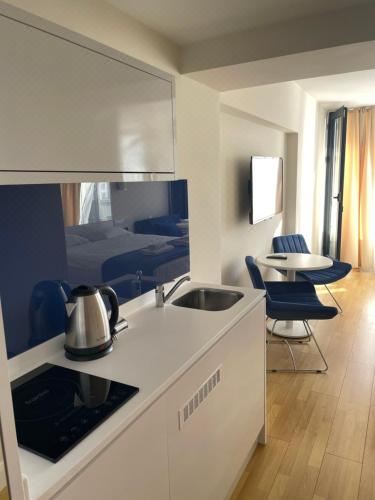 一室房（带沙发）